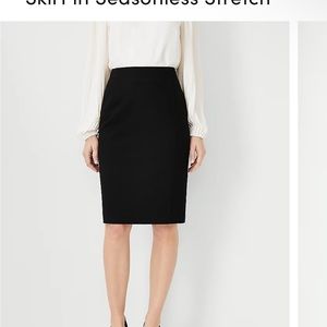 The petite seamed pencil skirt in seamless stretch Anne Taylor skirt